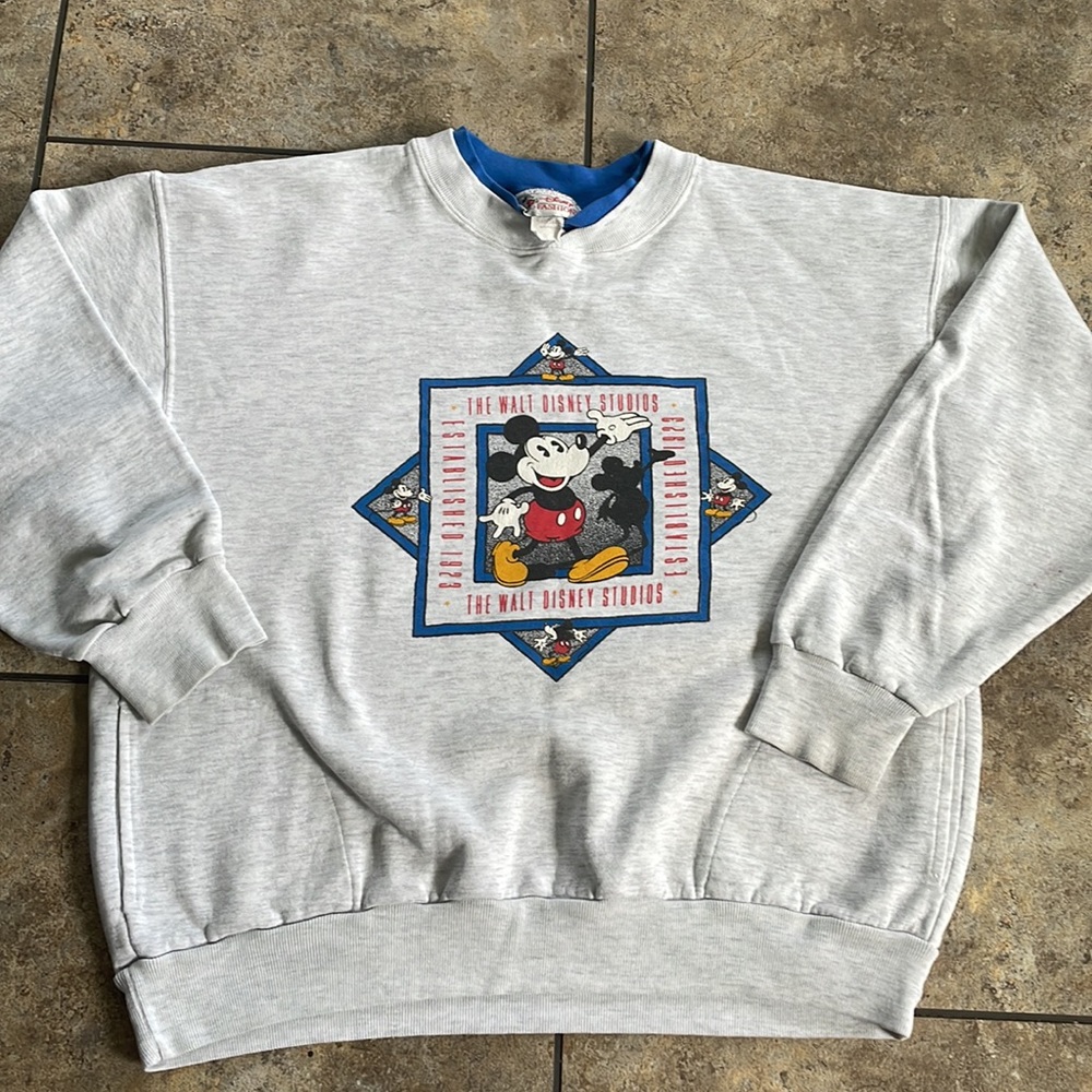 Vintage Disney fashion Walt Disney studios  sweatshirt XL USA